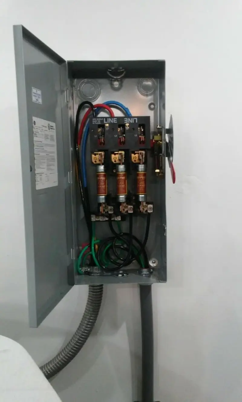 Three-phase disconnect switch installed for Smoke Detector Installation in North Palm Beach